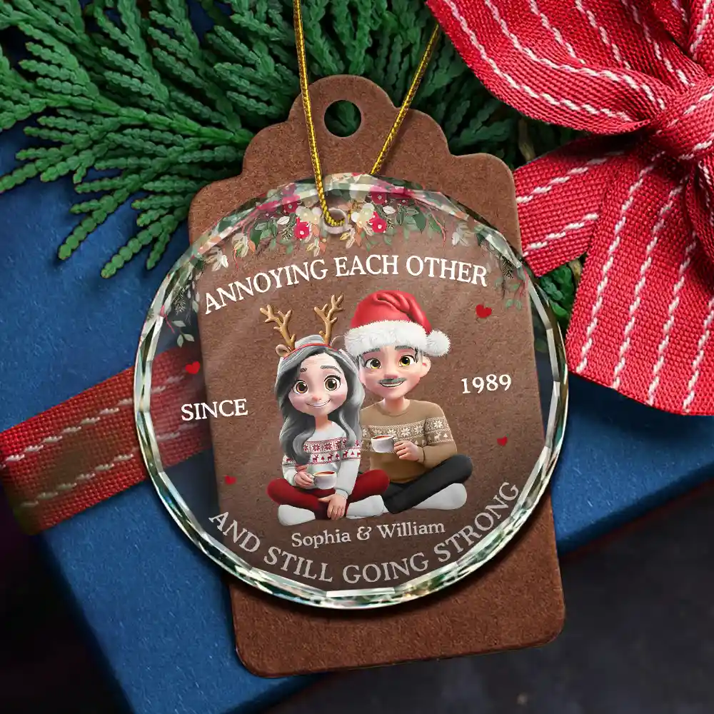 3D Effect Couple Annoying Each Other - Personalized Circle Glass Ornament - Image 5