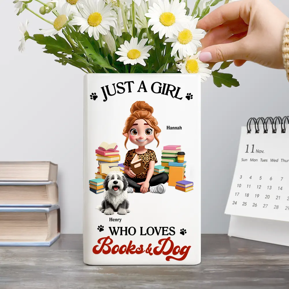 A Girl Who Loves Books & Pets 3D Effect - Personalized Ceramic Book Vase - Image 4
