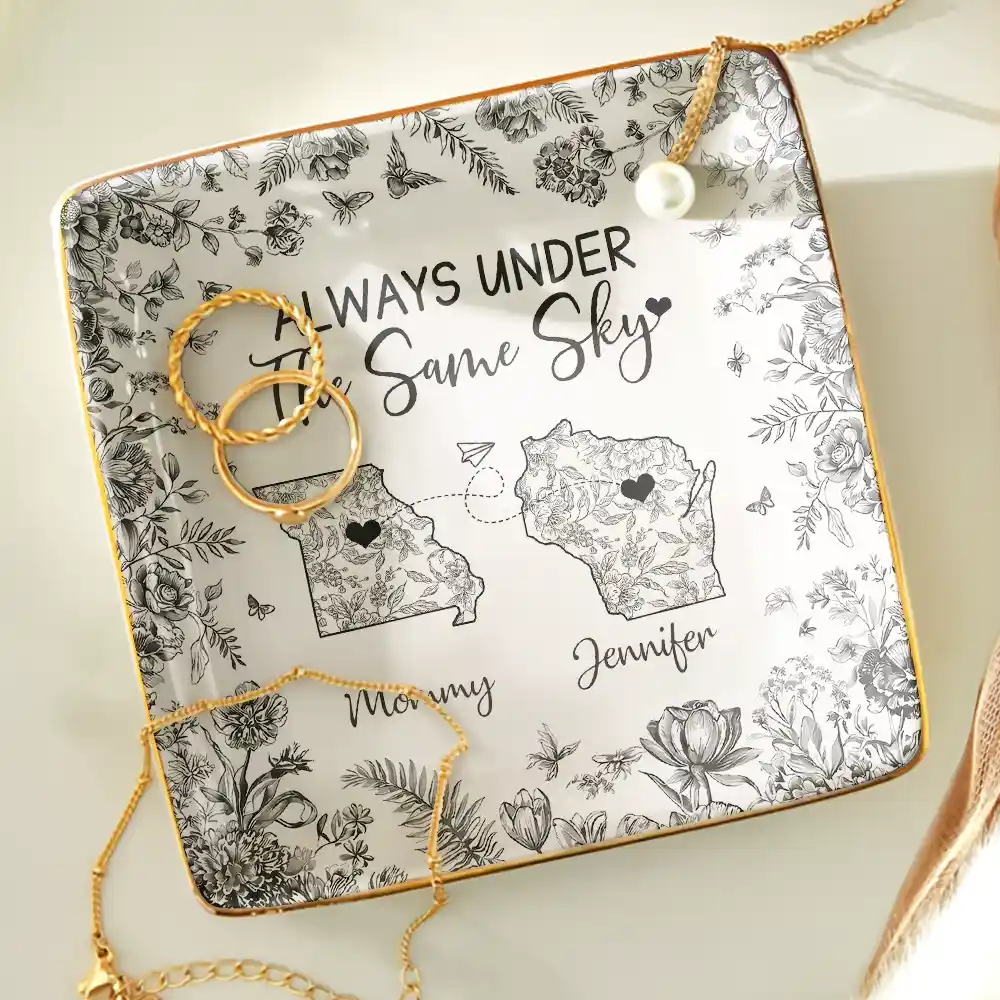 Always Under The Same Sky Toile Pattern - Personalized Ring Dish - Image 4