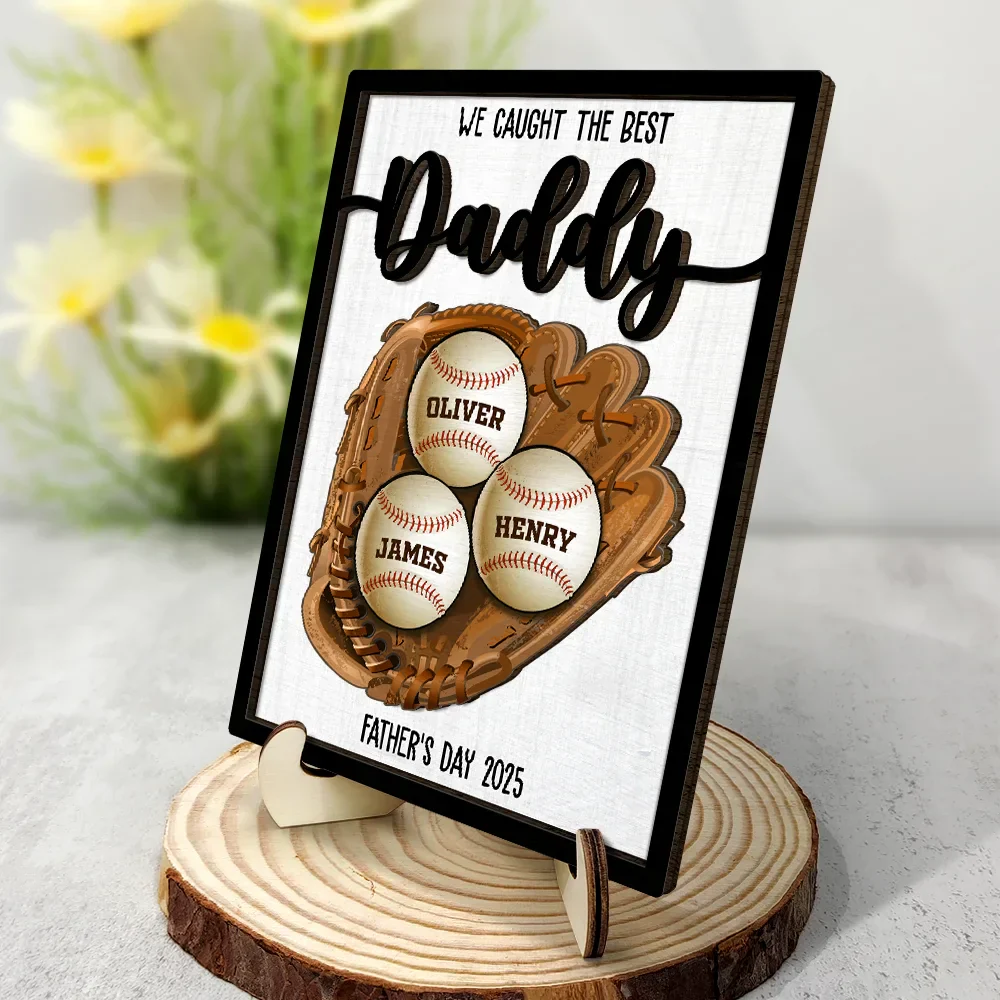 Baseball We Caught The Best Dad Mom Grandpa Grandma - Personalized 2-Layered Wooden Plaque With Stand - Image 2
