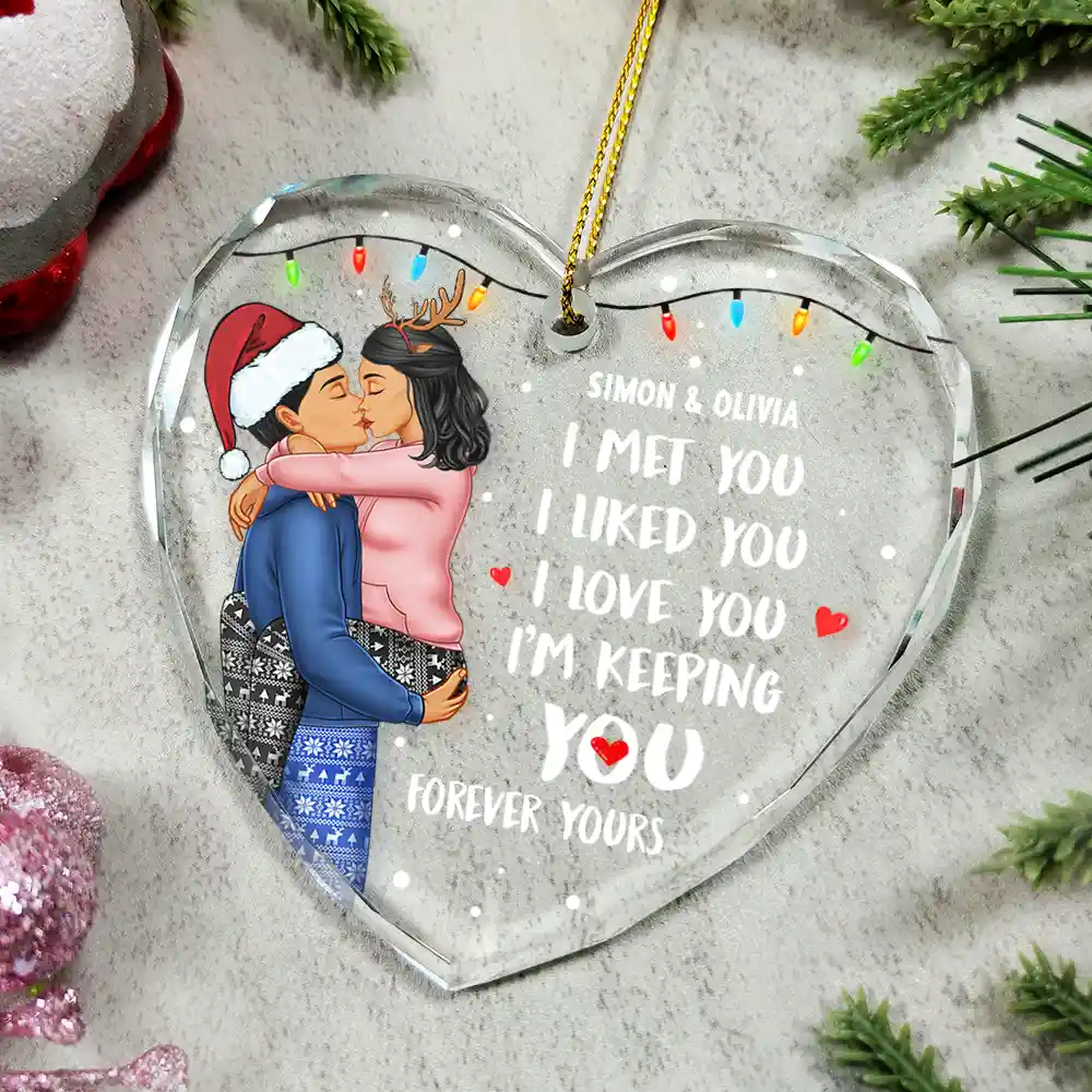 Christmas Couple Kissing Forever Yours - Personalized Heart Shaped Glass Ornament - Image 4