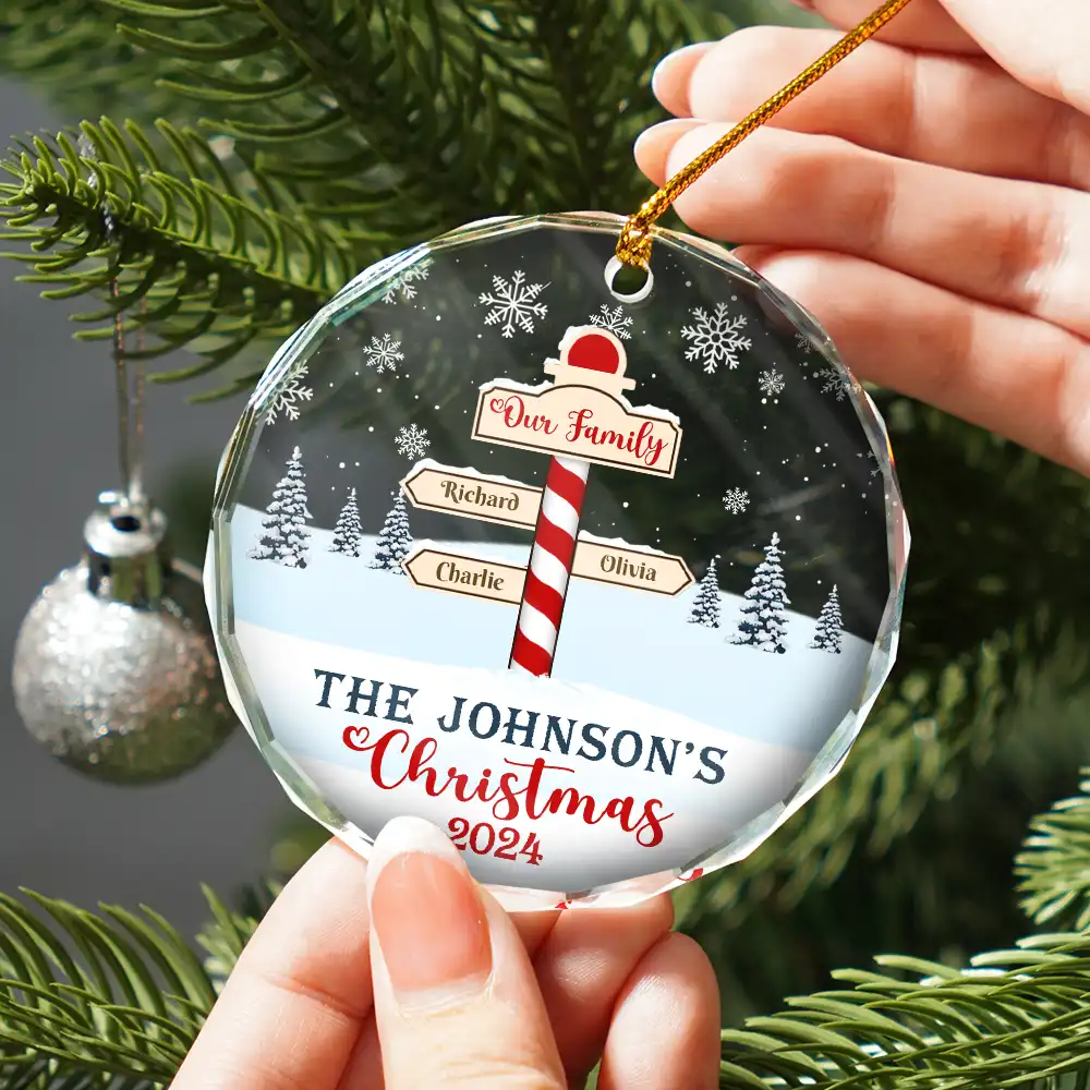 Christmas Noth Pole Family - Personalized Circle Glass Ornament - Image 2