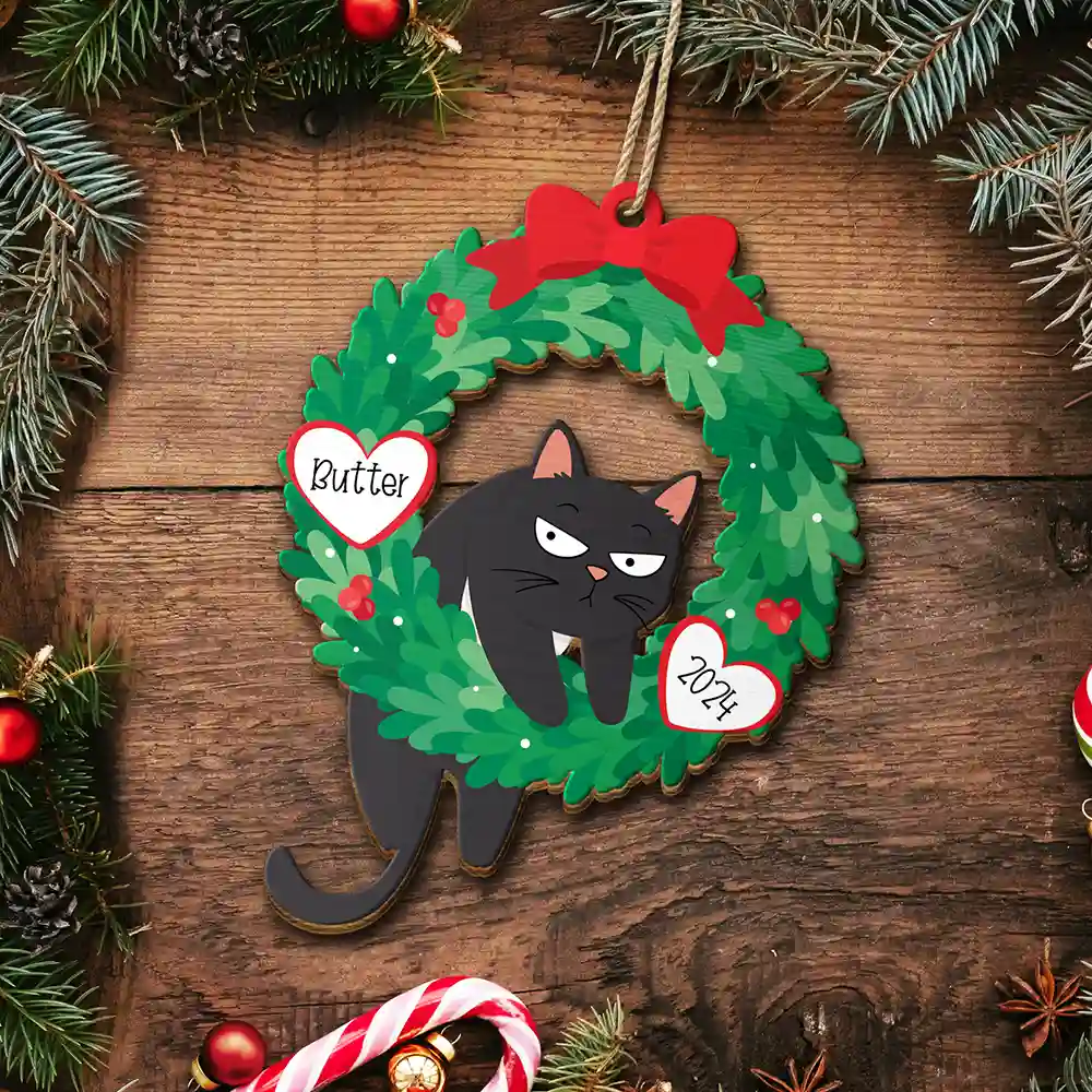 Christmas Wreath Hanging Cat - Personalized Wooden Cutout Ornament - Image 5