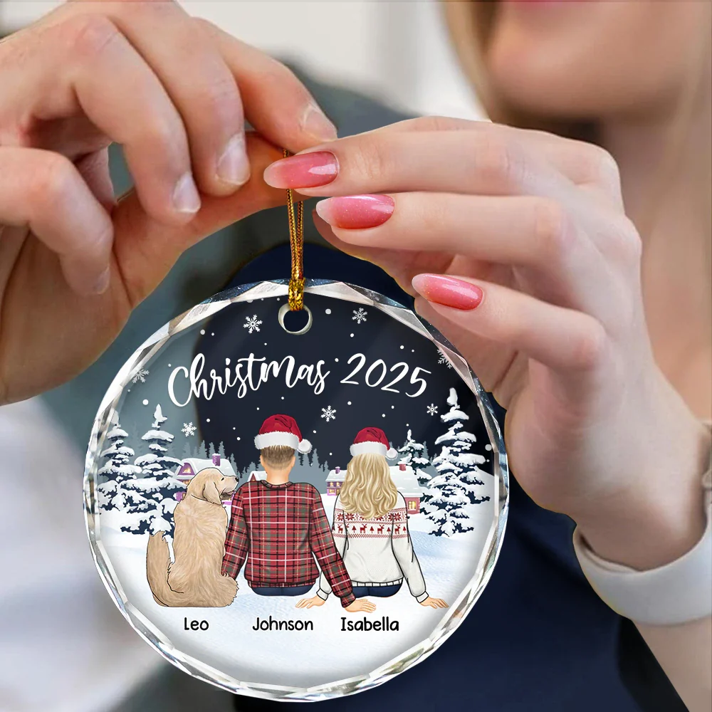 Couple & Pets Christmas - Personalized Circle Glass Ornament - Image 4
