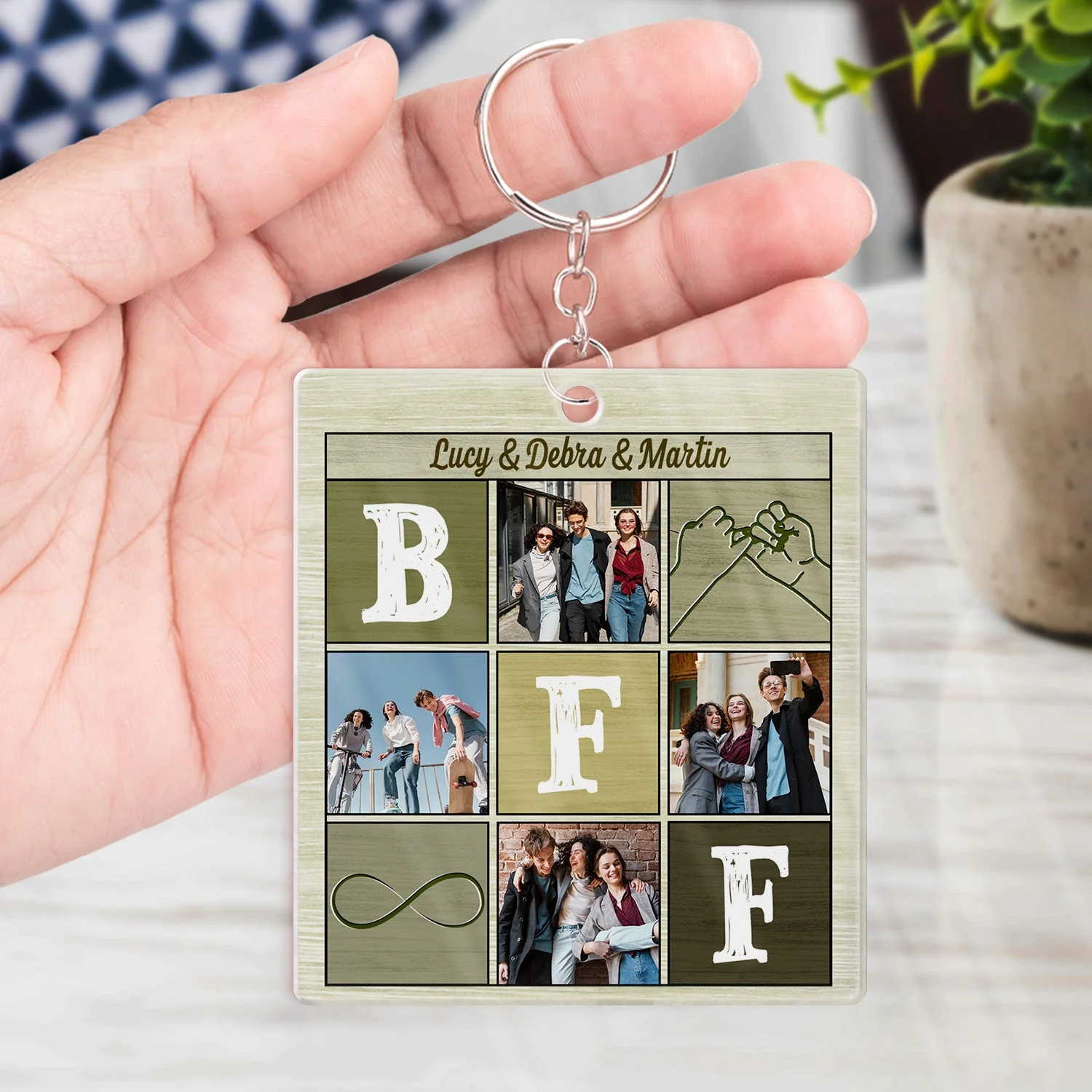 Custom Photo A Little Pocket Hug For My Bestie - Anniversary, Loving, Birthday Gift For Best Friends, BFF, Sister - Personalized Custom Acrylic Keychain - Image 4