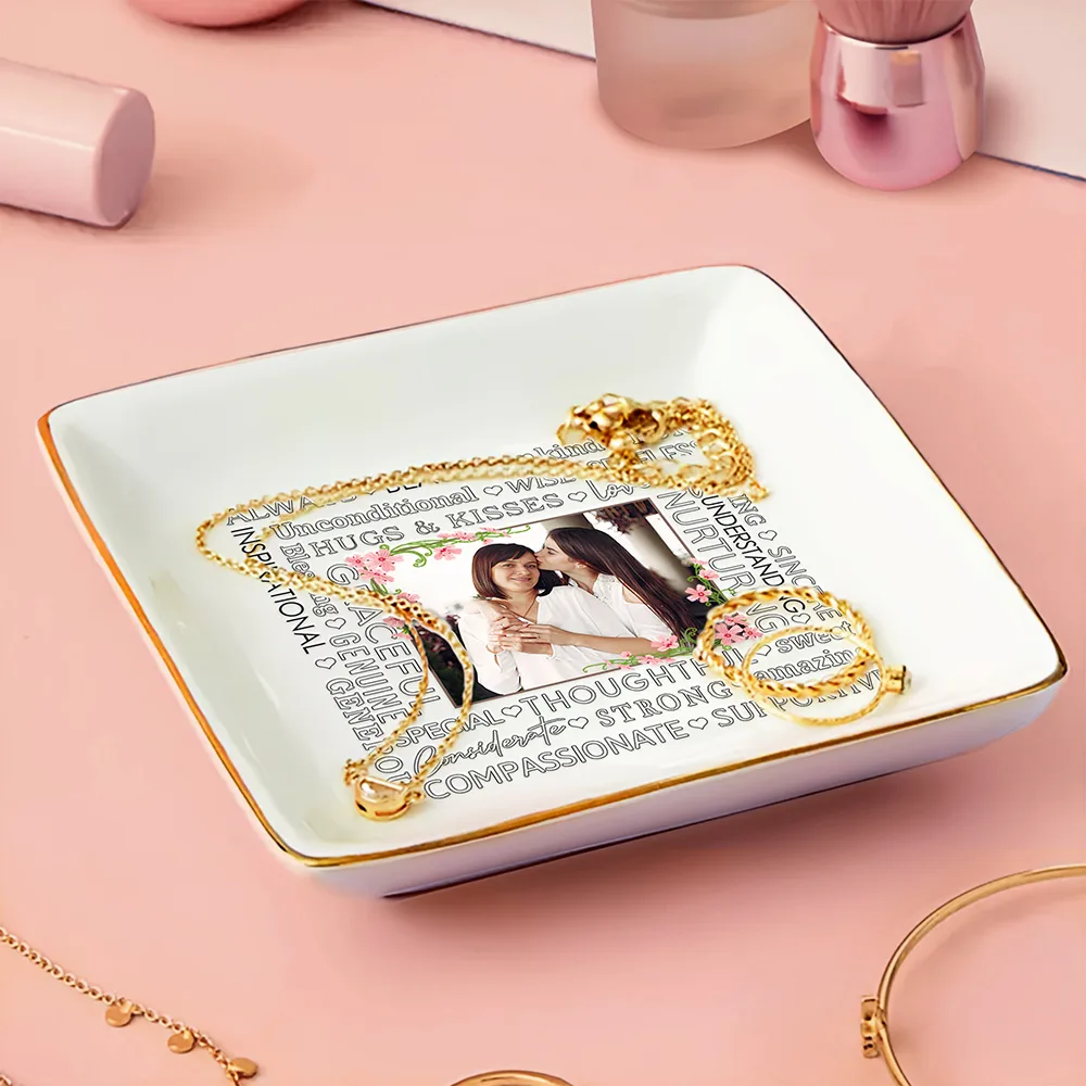 Custom Photo Hugs & Kisses - Birthday, Loving Gift For Mom, Mum, Mother, Nana, Grandma - Personalized Ring Dish - Image 3