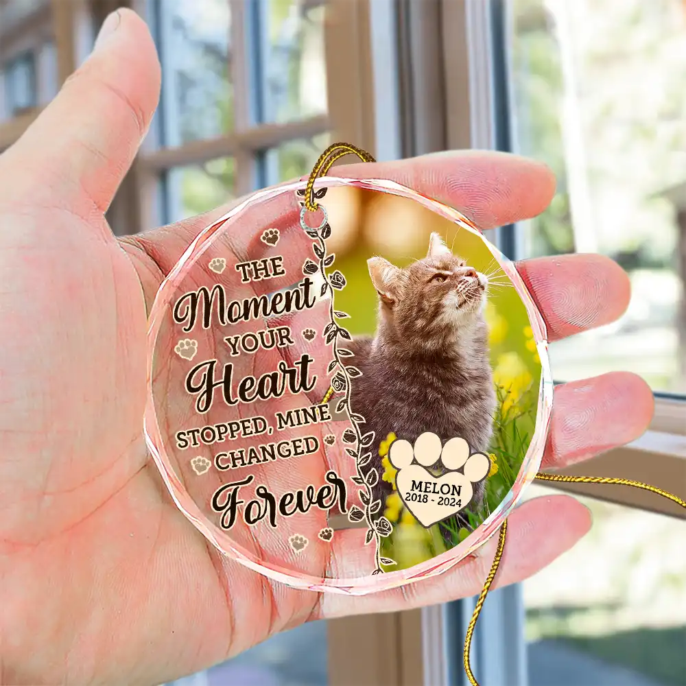 Custom Photo Memorial Christmas Forever In My Heart - Personalized Circle Glass Ornament - Image 4