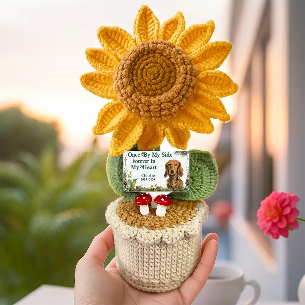 Custom Photo Memorial Your Light Will Always Shine In My Heart - Personalized Crochet Plant Pot - Image 5