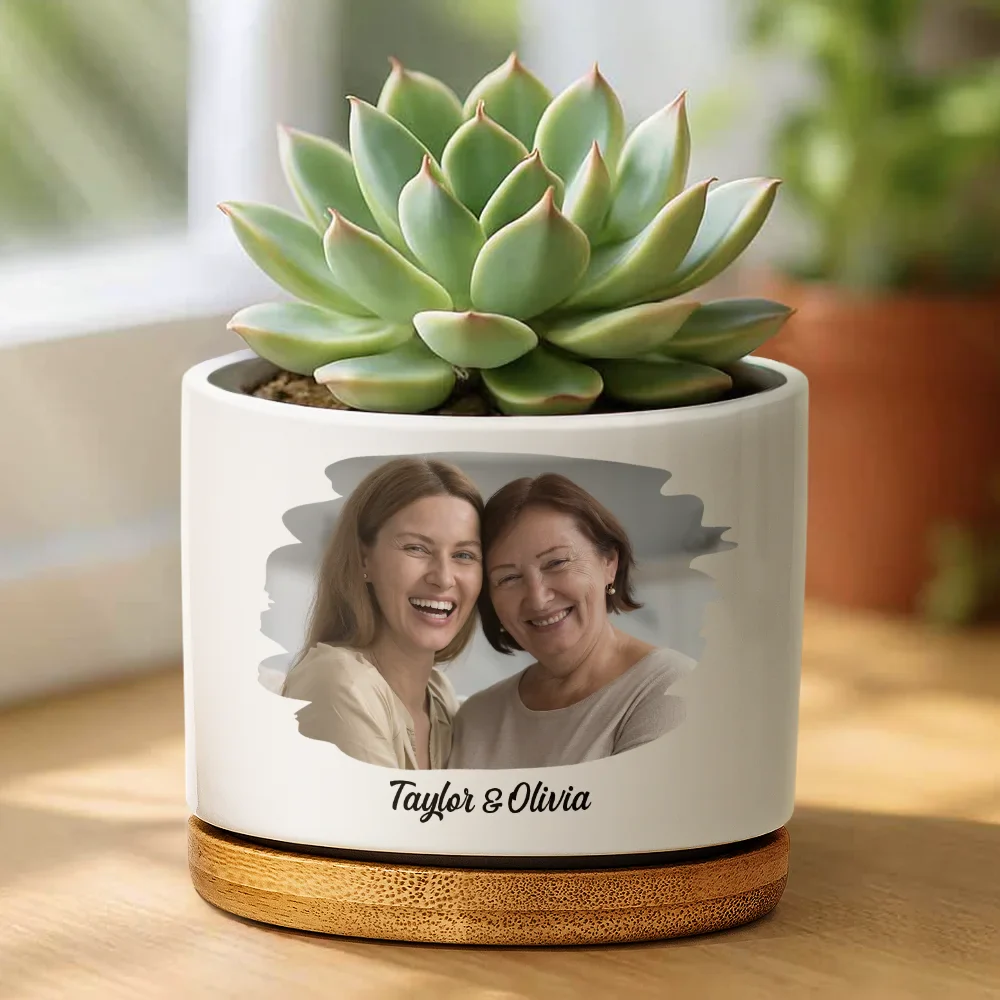 Custom Photo Mom Daughter The Only Thing Better Than Being Your Mother - Personalized Ceramic Plant Pot - Image 2