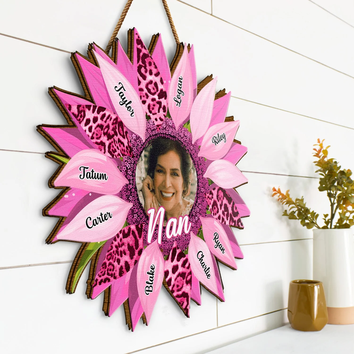 Custom Photo Nana, Mom, Auntie Family Sunflower - Birthday, Loving Gift For Mother, Grandma, Grandmother - Personalized Custom Shaped Wood Sign - Image 2
