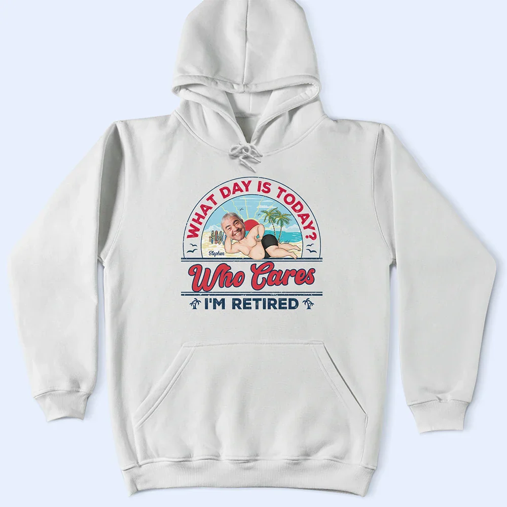 Custom Photo Retro Beach Who Cares I'm Retired - Personalized T Shirt - Image 5