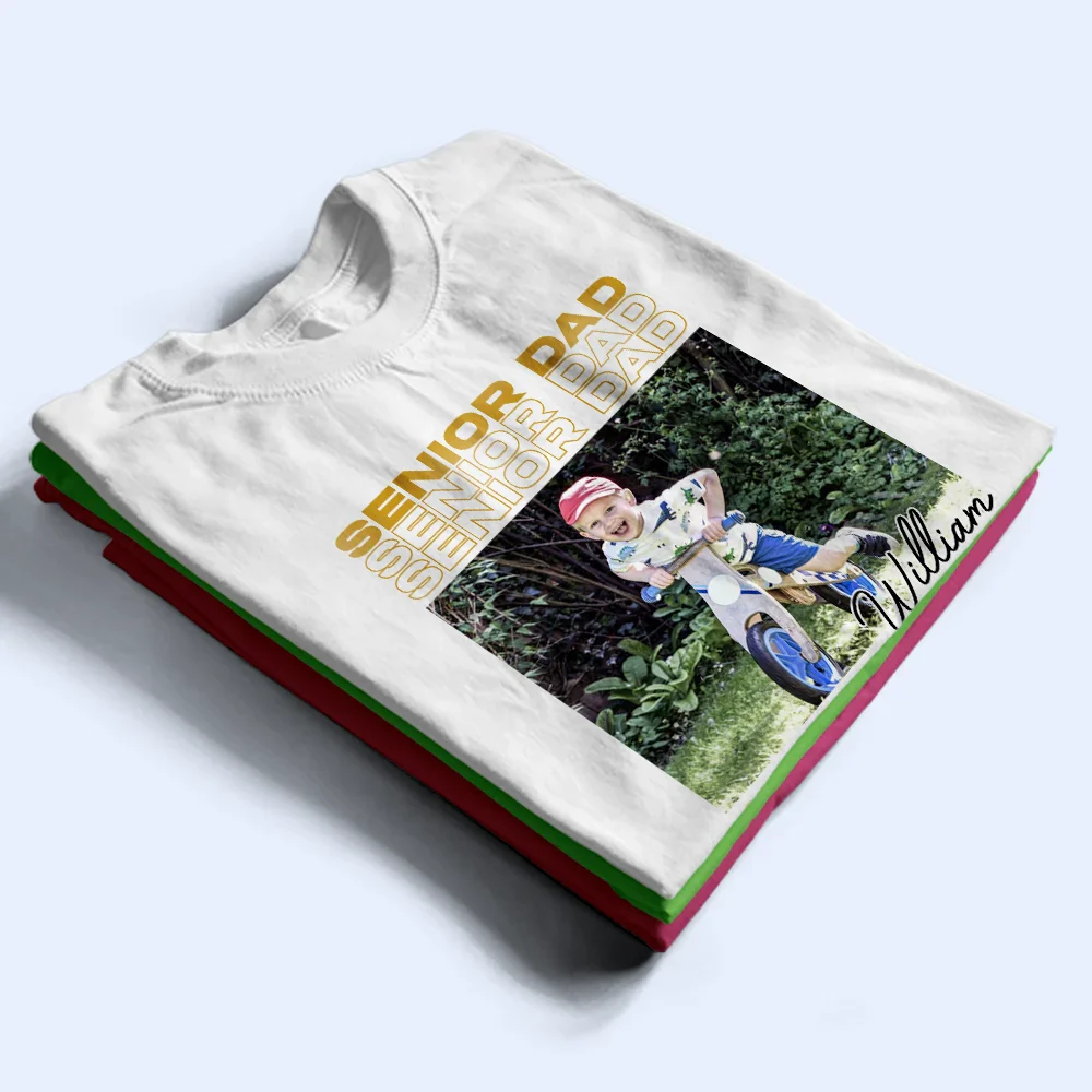 Custom Photo Senior Mom Graduation Vintage Photo - Personalized T Shirt - Image 2