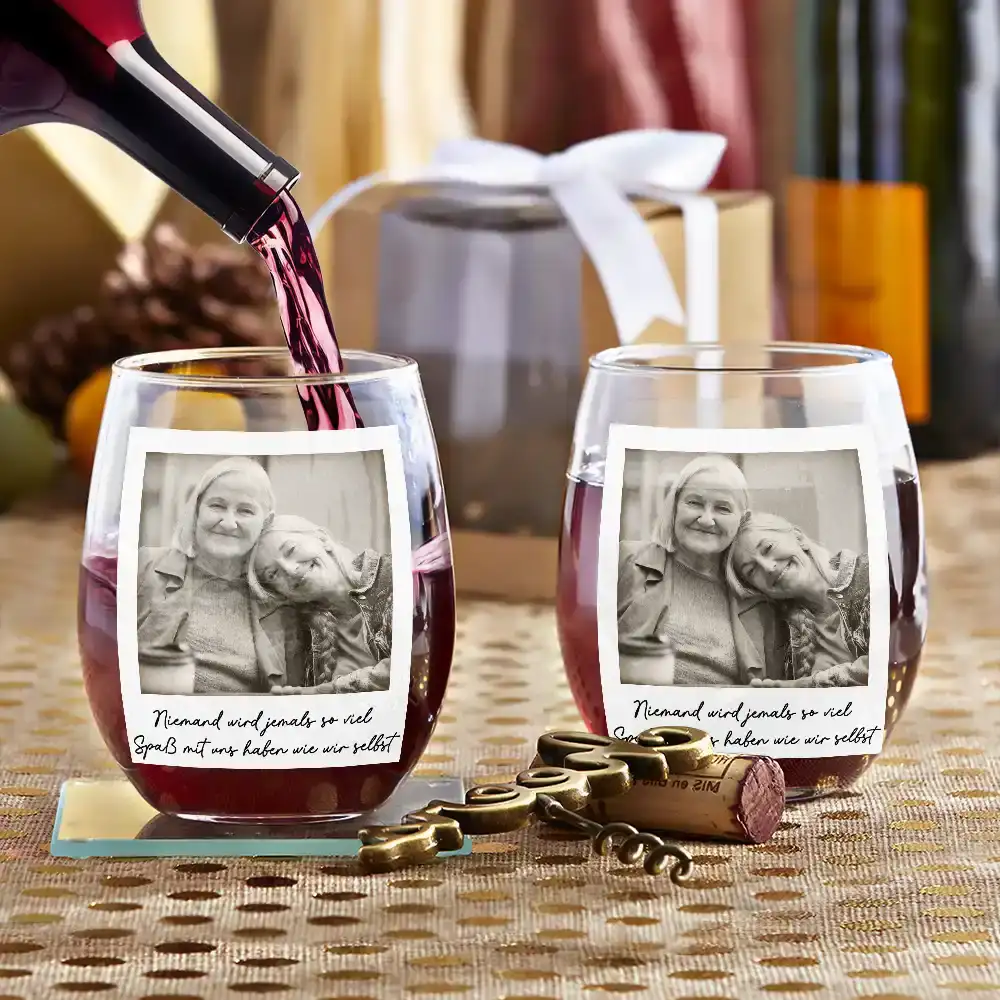 Eigenes Foto Besties Grayscale Direkt In Den Hals Boxen - Personalisierte Weingläser Ohne Stiel - Image 3