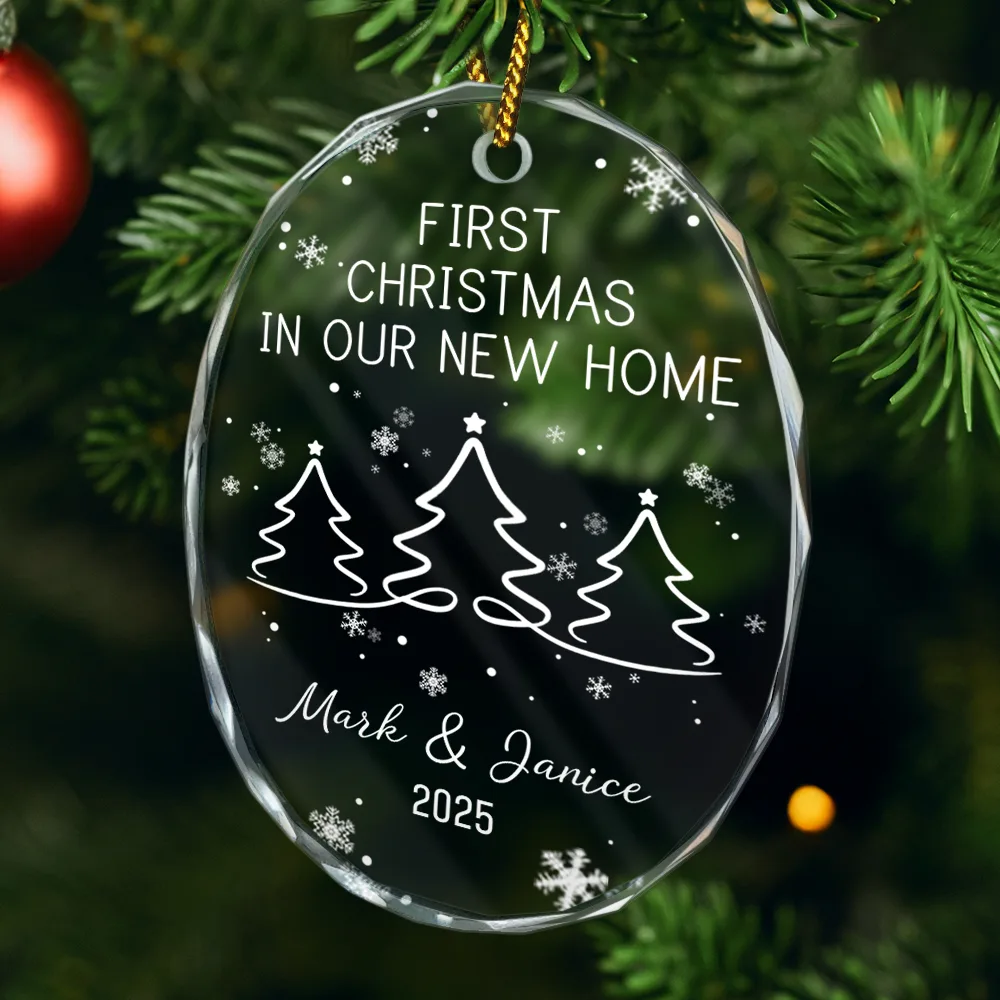 First Christmas As Mr & Mrs Pine Tree - Personalized Oval Glass Ornament - Image 4