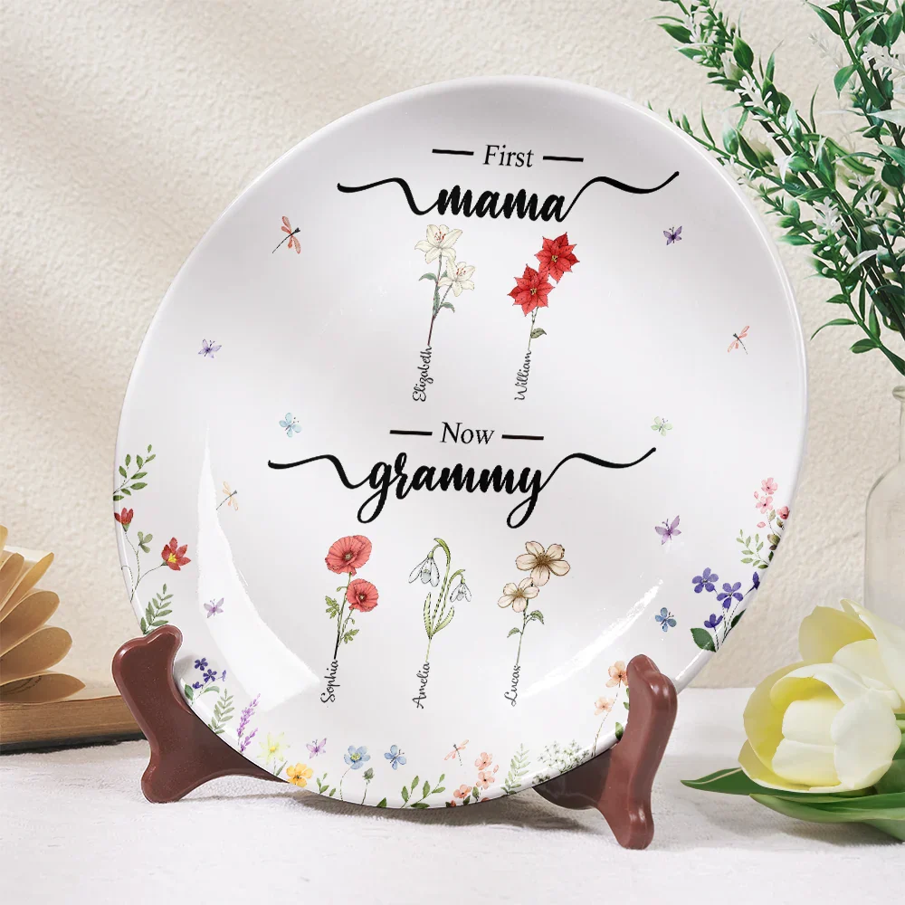 First Mom Now Grandma Flower - Personalized Ceramic Plate - Image 2
