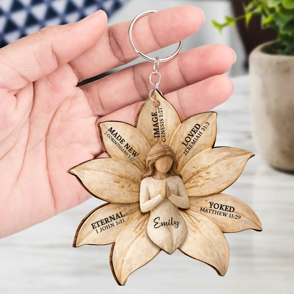 God Says I Am Bible Verse Lily Flower - Personalized Wooden Keychain - Image 4