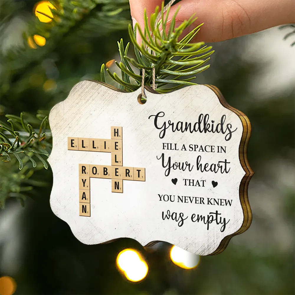 Grandkids Fill A Space In Your Heart Crossword Scrabble - Personalized Medallion Wooden Ornament - Image 3