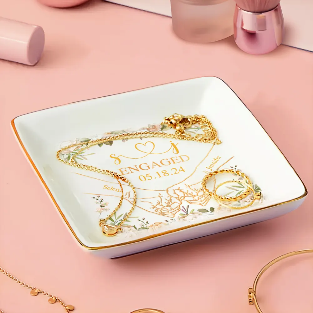 Holding Hands Couples Engaged - Personalized Ring Dish - Image 3