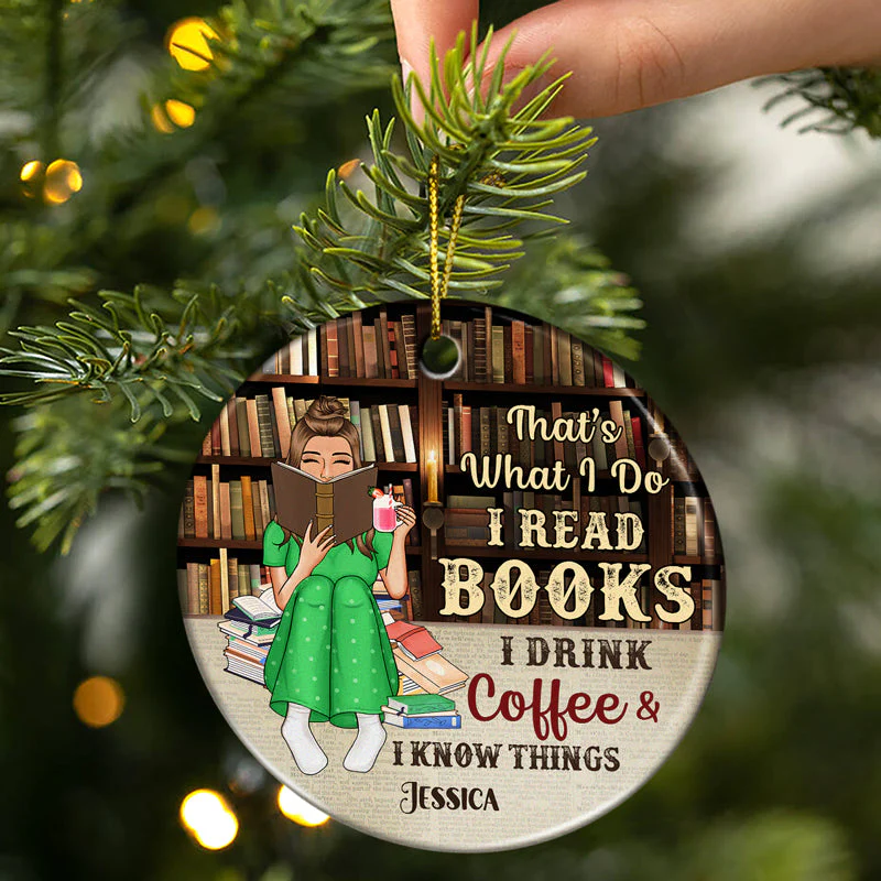 Just A Girl Who Loves Books Reading Vintage - Gift For Book Lovers - Personalized Custom Circle Ceramic Ornament - Image 2