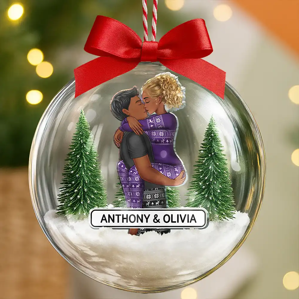 Kissing Couples - Personalized 3D Acrylic Ball Ornament - Image 2