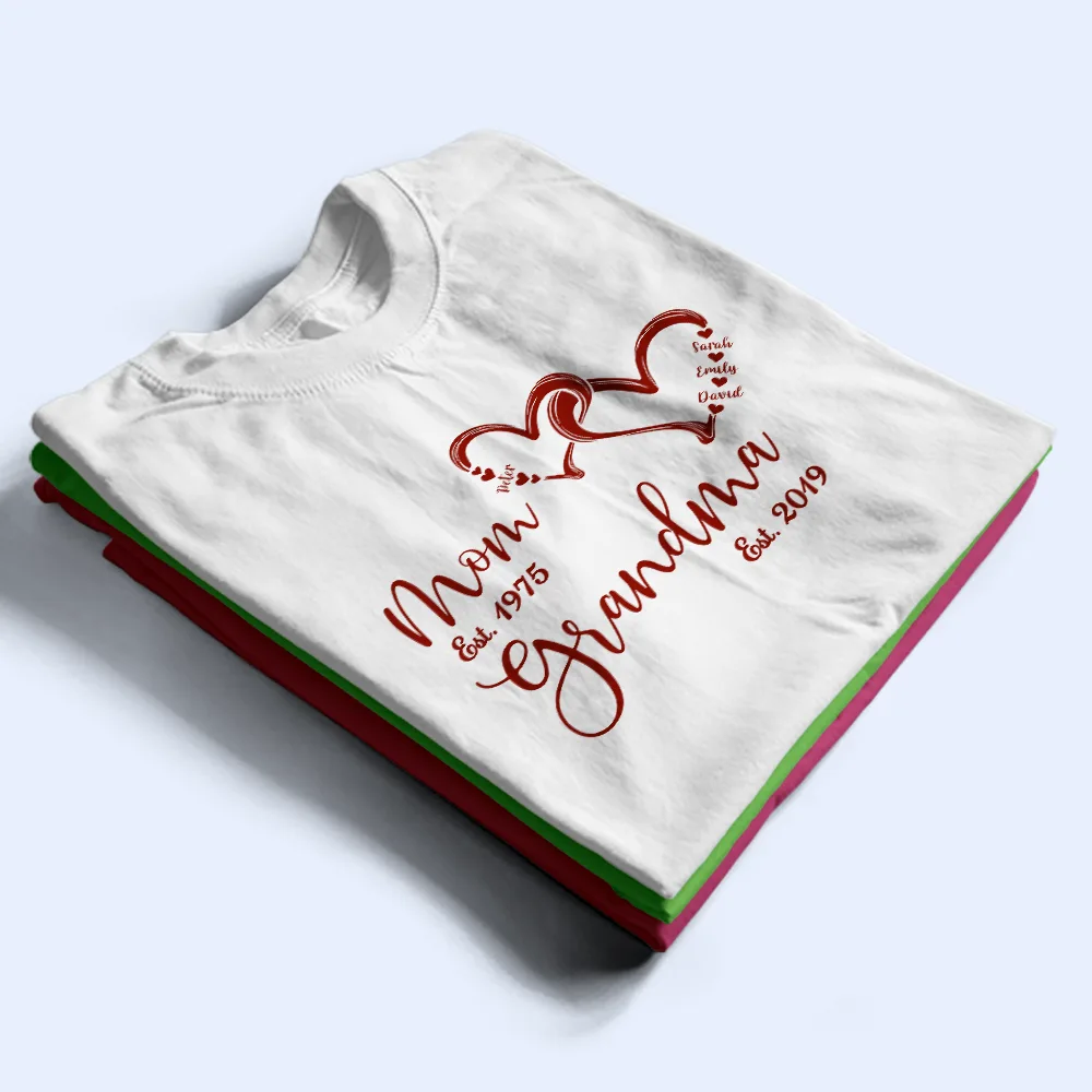 Mom Est Grandma Est - Personalized T Shirt - Image 2