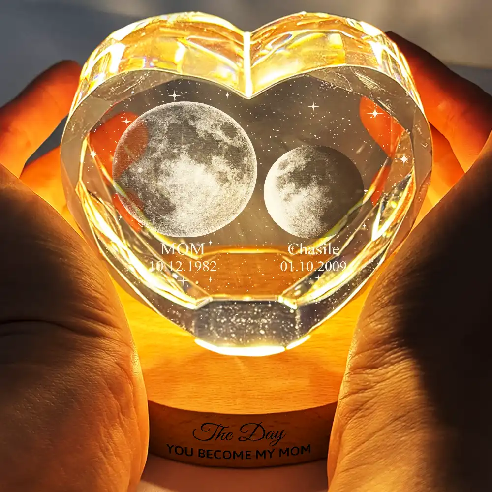 Moon Phase We Love You To The Moon And Back - Personalized Crystal Heart Shaped Lamp - Image 4