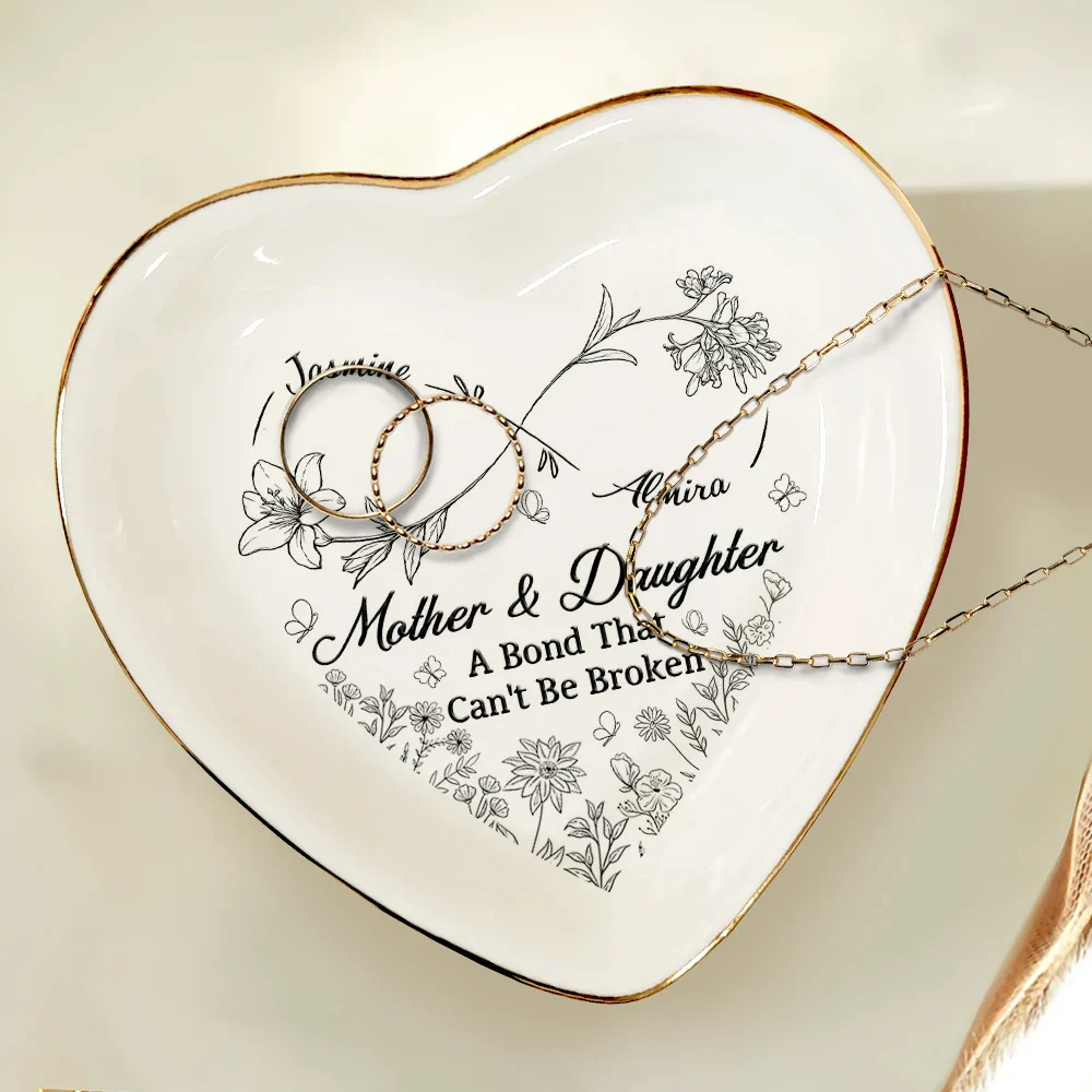 Mother And Daughter A Bond That Can't Be Broken - Personalized Heart Ring Dish - Image 4