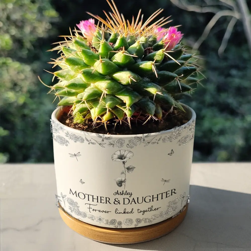 Mother & Daughters Forever Linked Together - Personalized Ceramic Plant Pot - Image 4