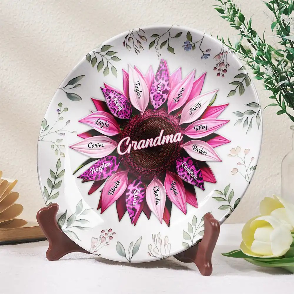 Nana, Mom, Auntie Family Sunflower - Personalized Ceramic Plate - Image 2