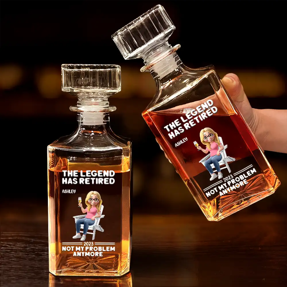 Retired Not My Problem Anymore 3D Effect - Personalized Square Whiskey Bottle - Image 4