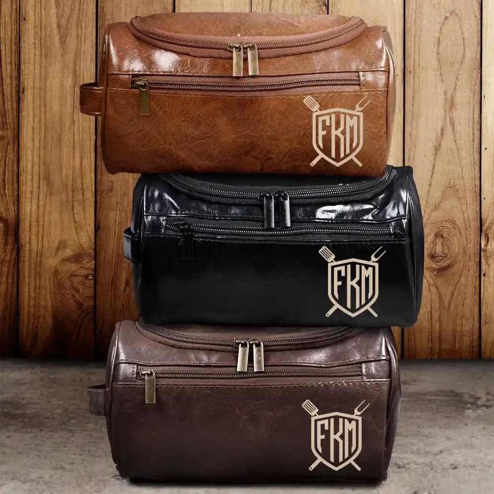 Shield Monogram 2 And 3 Letters - Personalized Leather Toiletry Bag - Image 2