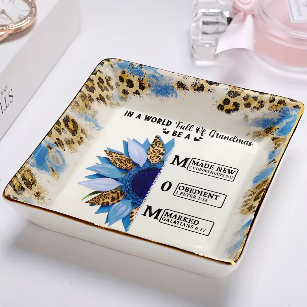 Sunflower Title World Full Of Grandmas - Personalized Ring Dish - Image 2