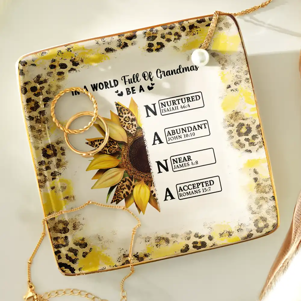 Sunflower Title World Full Of Grandmas - Personalized Ring Dish - Image 4
