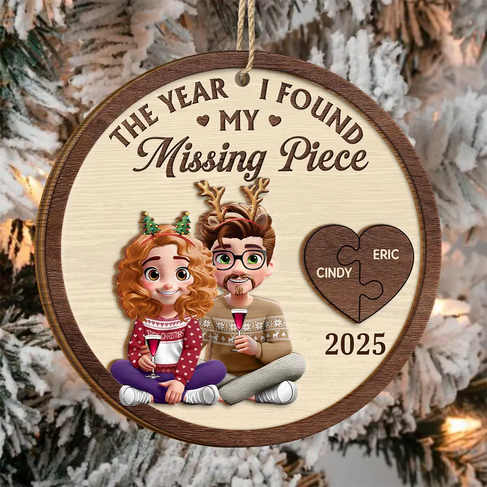 The Year I Found My Missing Piece 3D Effect Cartoon Couple - Personalized 2-Layered Wooden Ornament - Image 3