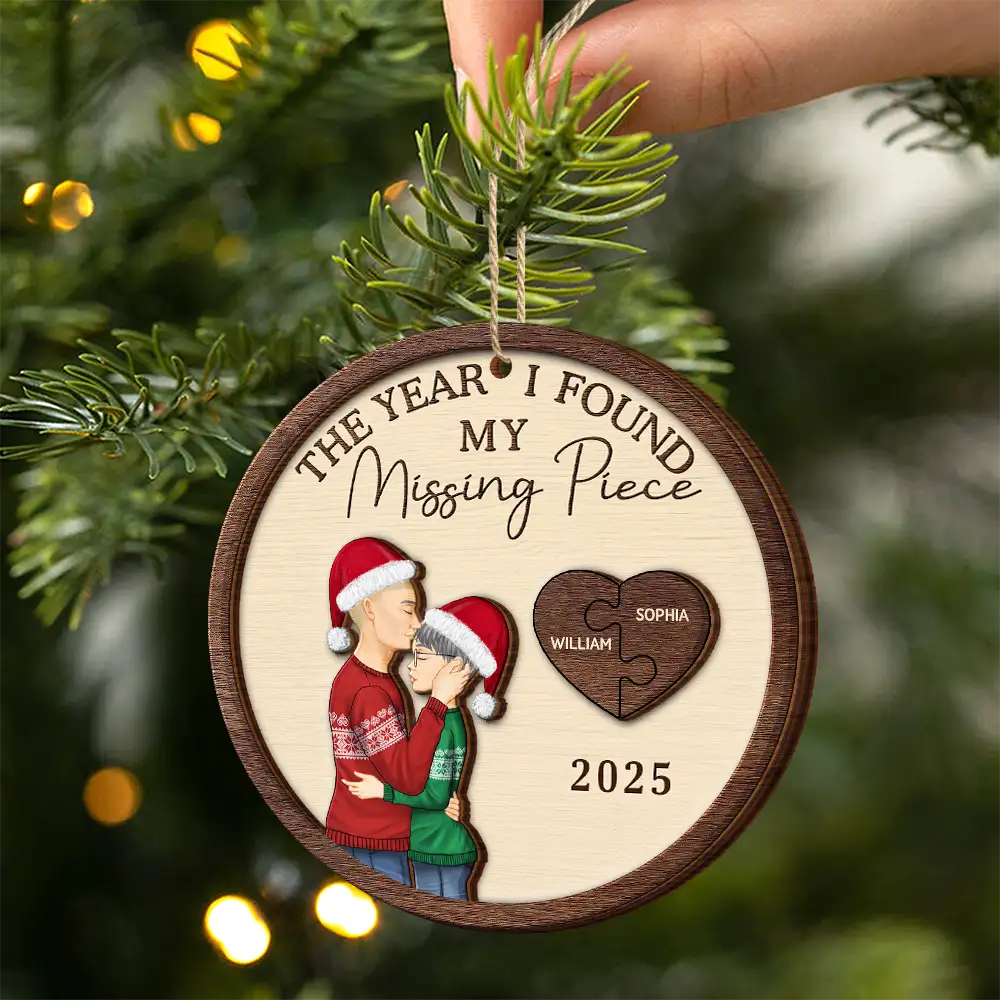 The Year I Found My Missing Piece Hugging Couple - Personalized 2-Layered Wooden Ornament - Image 2
