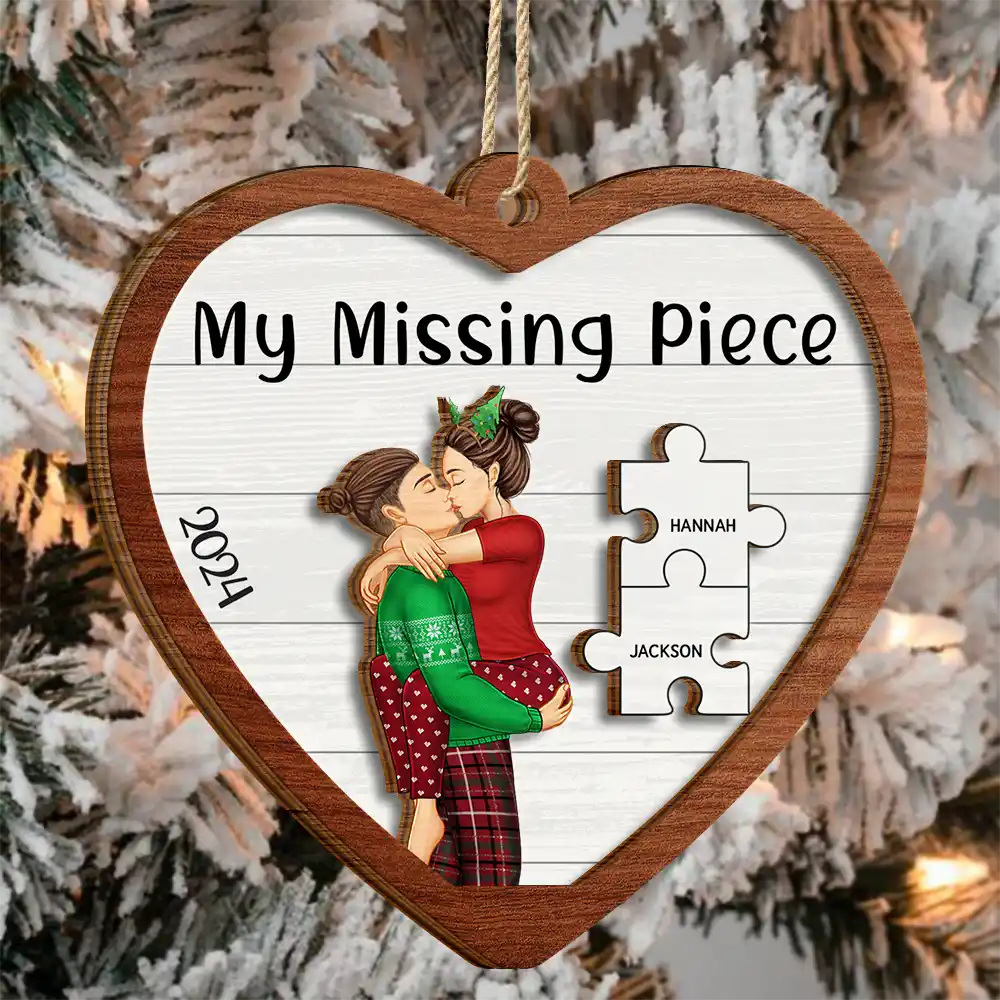 The Year I Found My Missing Piece Kissing Couples Heart Shape - Personalized 2-Layered Wooden Ornament - Image 3