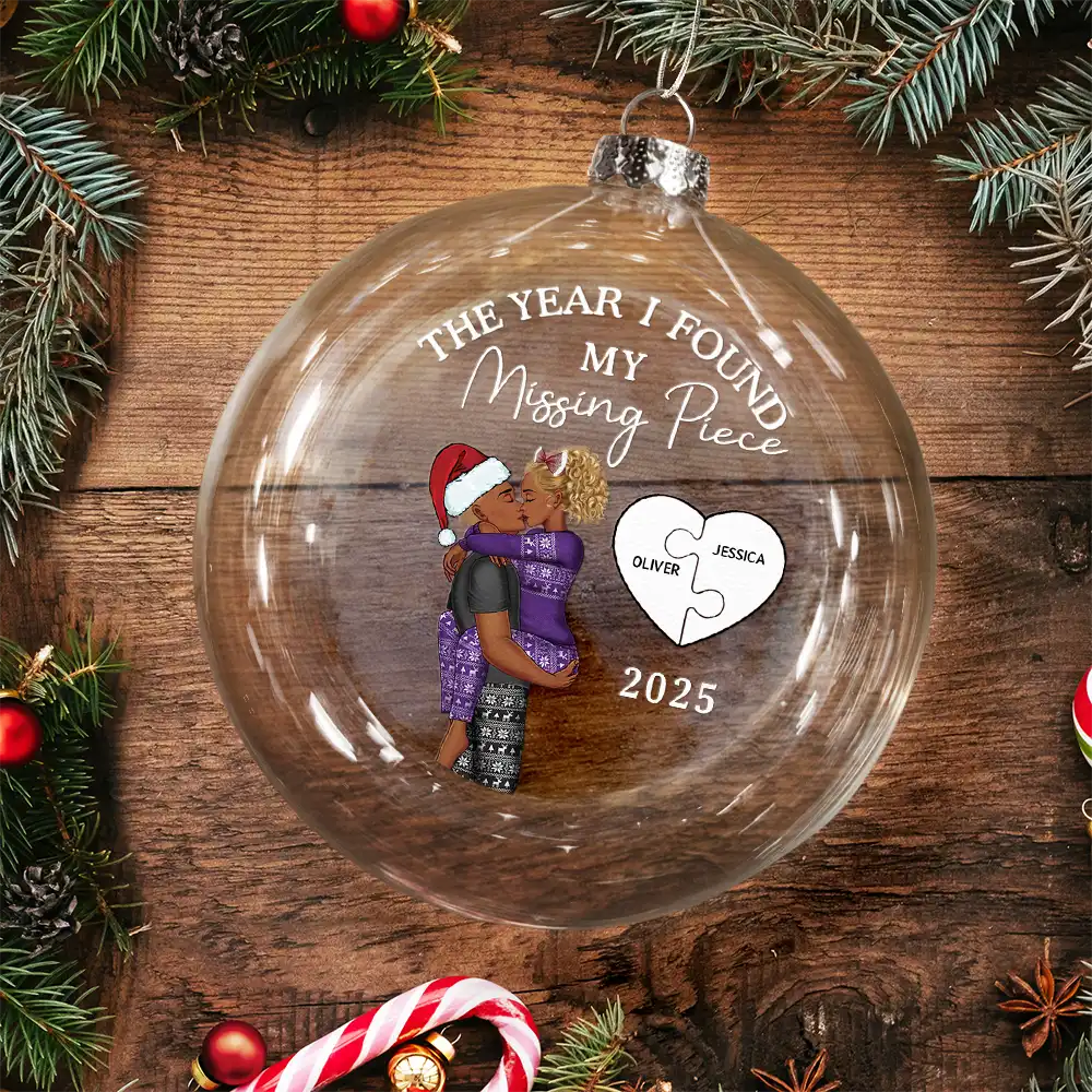 The Year I Found My Missing Piece Kissing Couples - Personalized Clear Flat Ball Ornament - Image 3