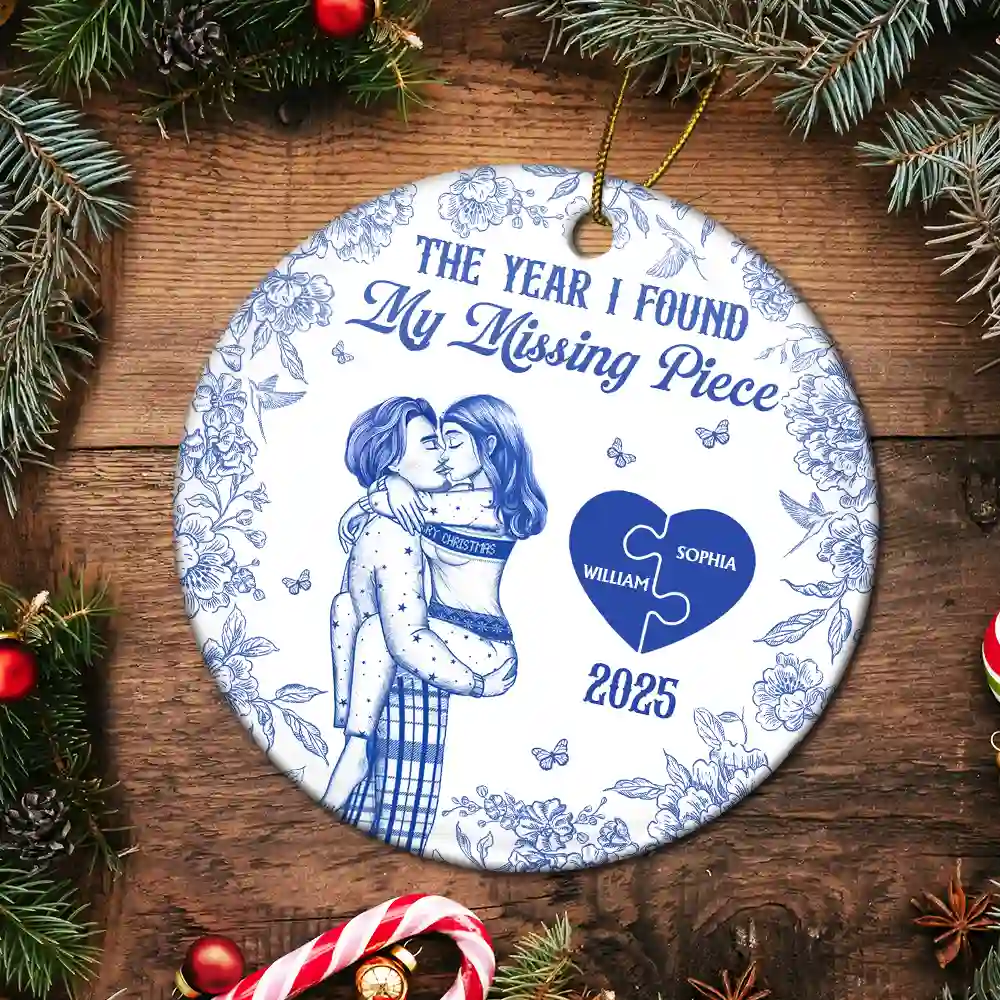 The Year I Found My Missing Piece Kissing Couples Toile - Personalized Circle Ceramic Ornament - Image 5