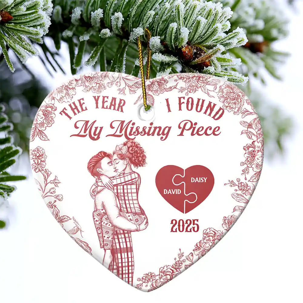 The Year I Found My Missing Piece Kissing Couples Toile - Personalized Heart Ceramic Ornament - Image 4