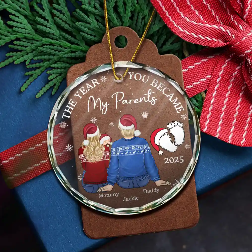 The Year You Became My Parents Family Of Three - Personalized Circle Glass Ornament - Image 5