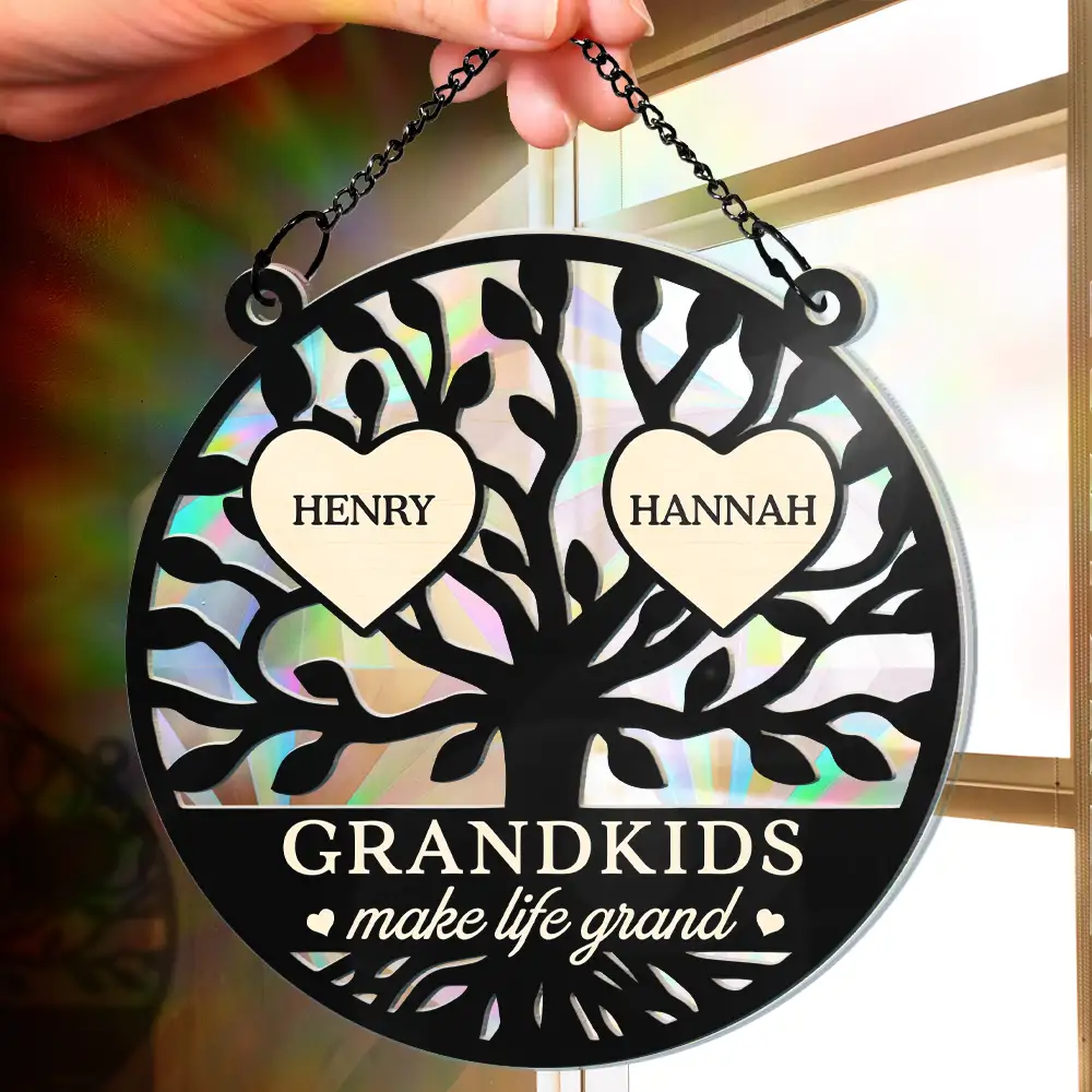 Tree Of Heart Grandkids Make Life Grand - Personalized Window Hanging Rainbow Suncatcher - Image 2