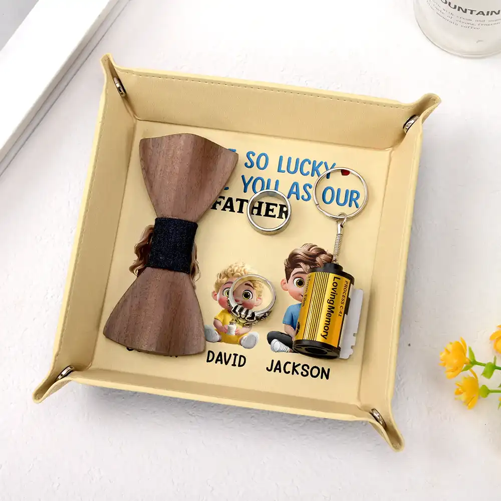 We Are So Lucky To Have You - Personalized Leather Valet Tray - Image 4