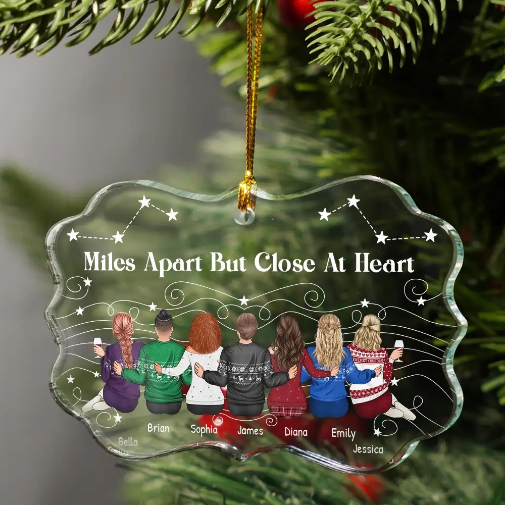 When You Are Family The Miles Don't Matter - Personalized Medallion Glass Ornament - Image 3