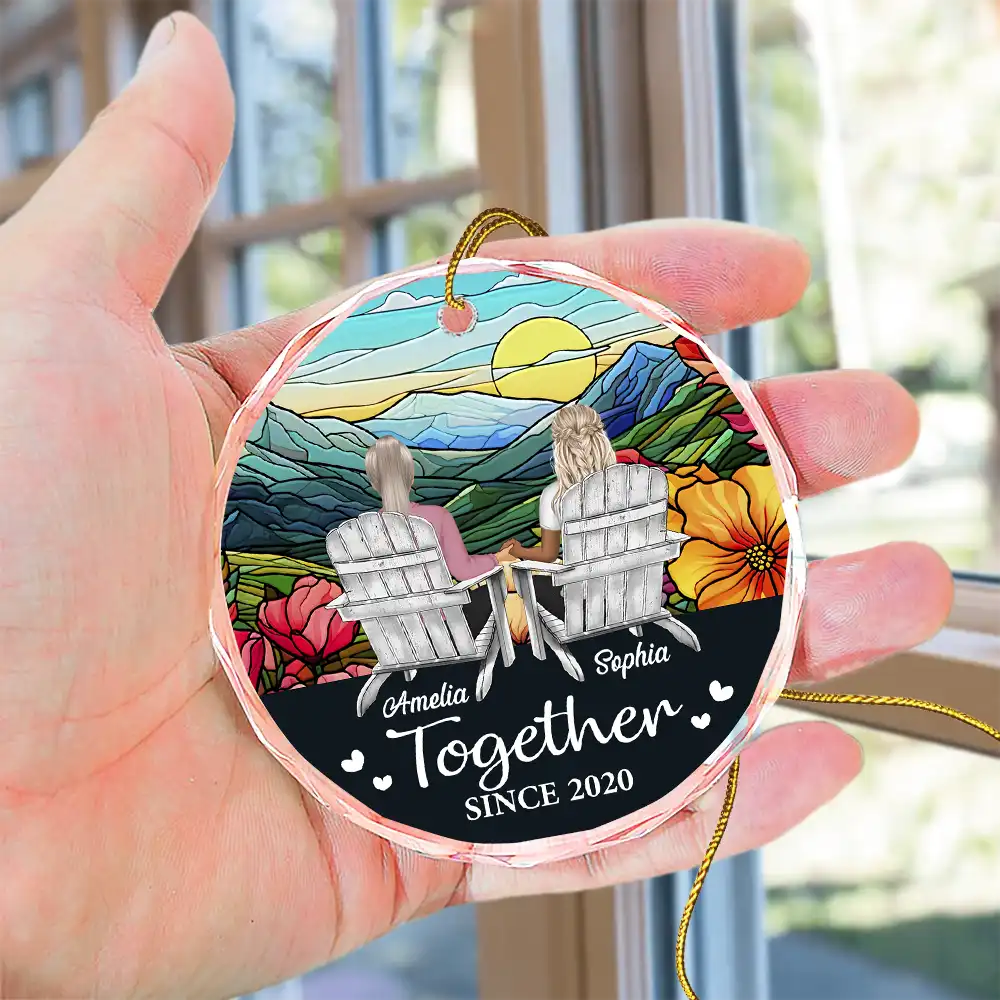 You And Me We Got This Christmas Couple - Personalized Circle Glass Ornament - Image 4